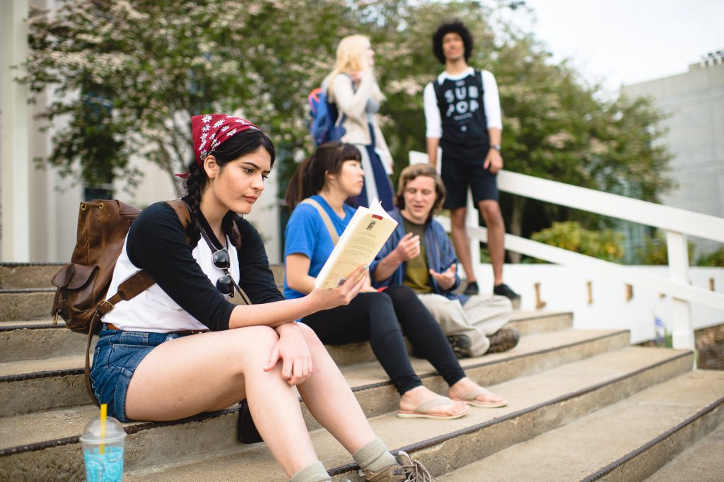 Students on the steps of Ramsey Library